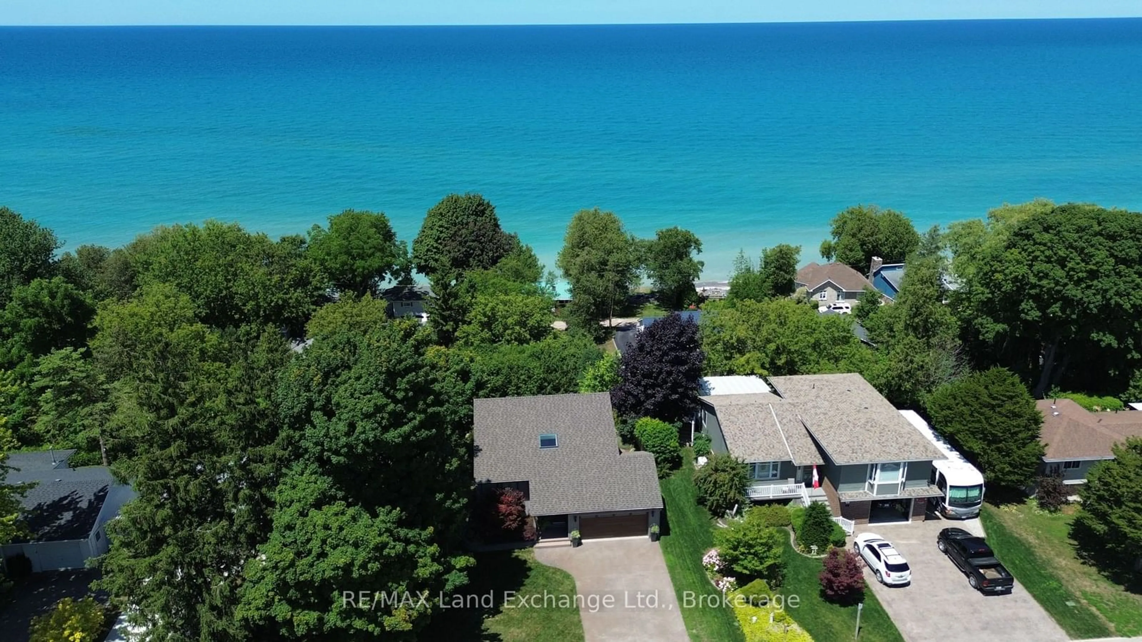 A pic from outside/outdoor area/front of a property/back of a property/a pic from drone, water/lake/river/ocean view for 222 Penetangore Row, Kincardine Ontario N2Z 2P6