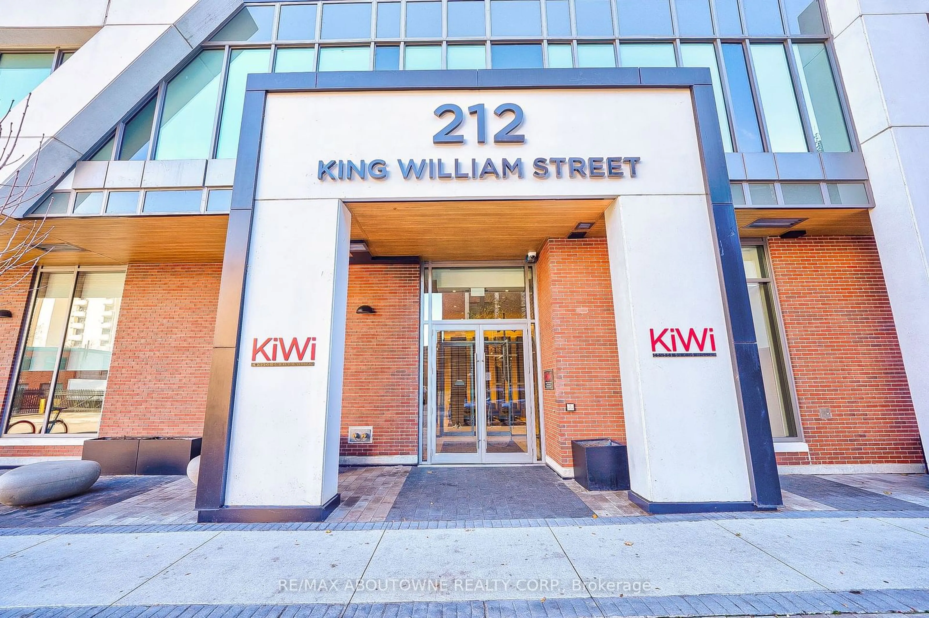 Unknown for 212 King William St #1207, Hamilton Ontario L8R 0A7