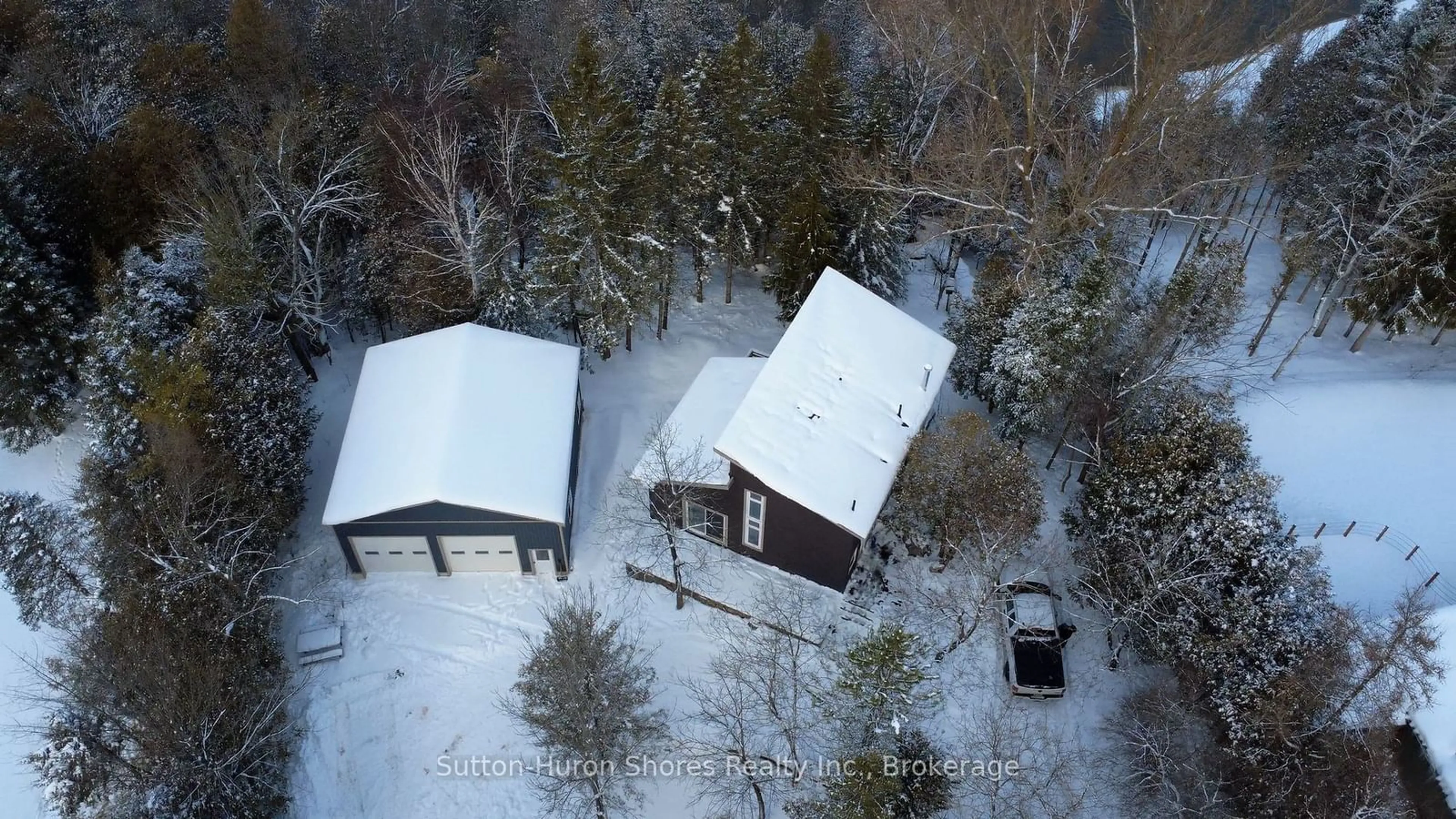 A pic from outside/outdoor area/front of a property/back of a property/a pic from drone, unknown for 452 Goldie St, Arran-Elderslie Ontario N0G 2N0