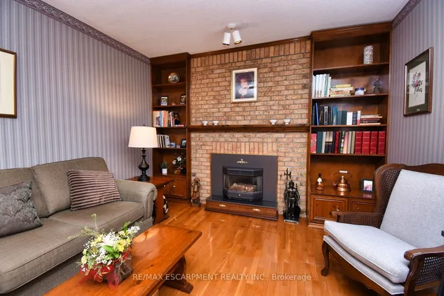 Additional property image - 54 Ramsden Dr