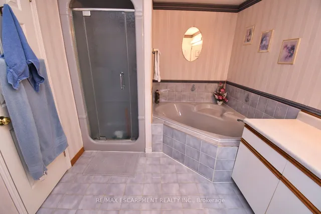 Additional property image - 54 Ramsden Dr