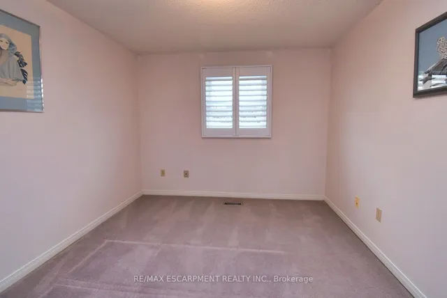 Additional property image - 54 Ramsden Dr