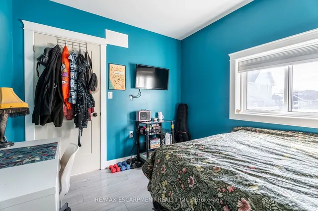 Additional property image - 735 Beach Blvd