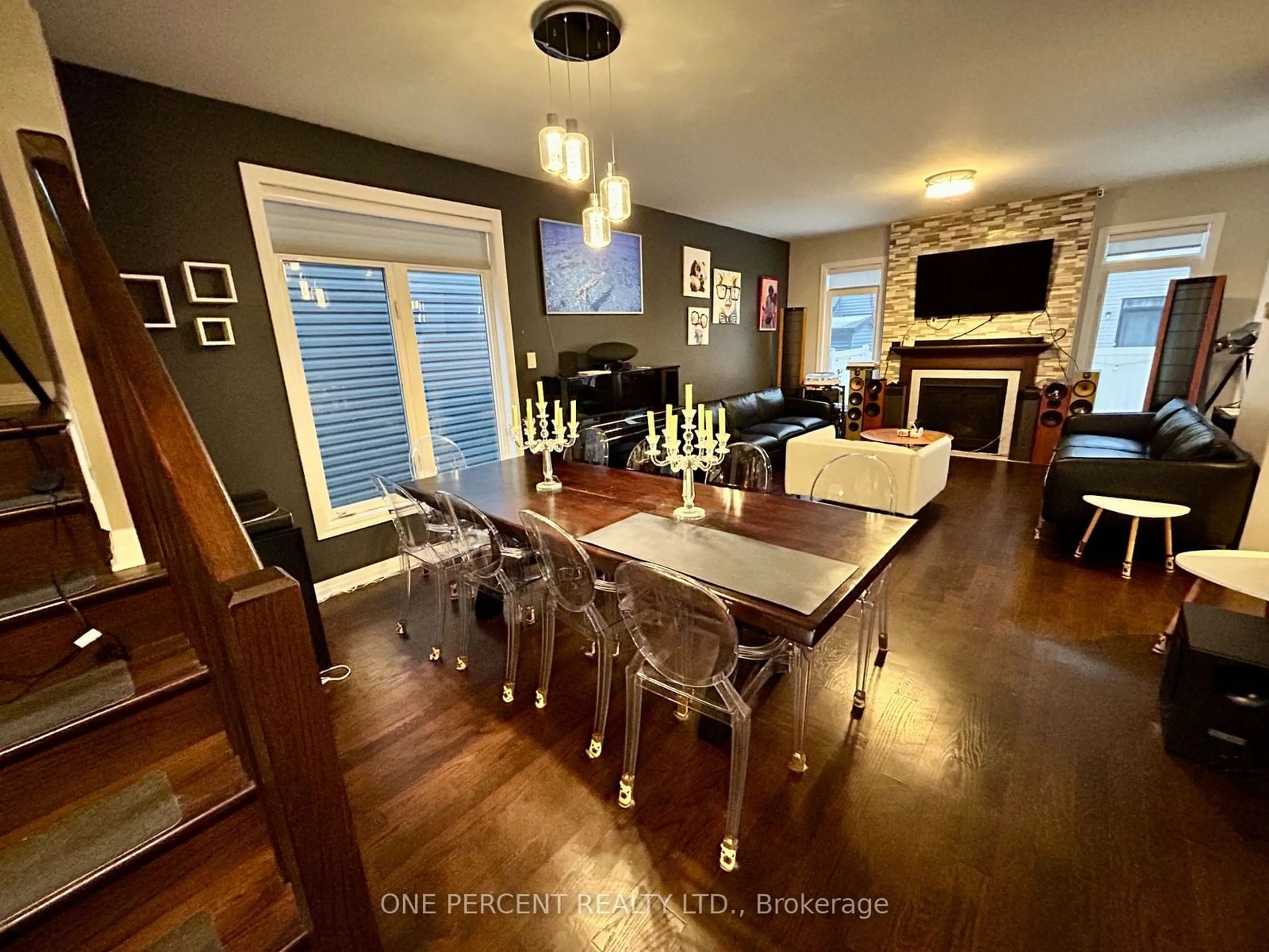 Dining room, wood/laminate floor for 265 Joshua St, Orleans - Convent Glen and Area Ontario K1W 0H3