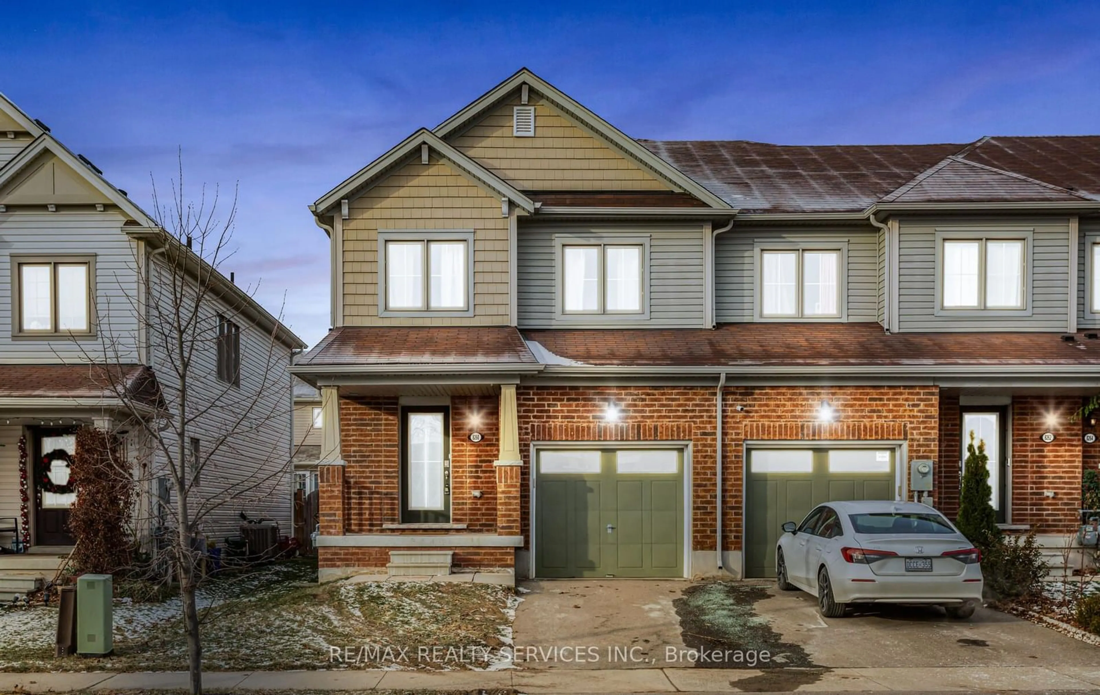 Home with brick exterior material, street for 8260 Tulip Tree Dr, Niagara Falls Ontario L2H 0N4