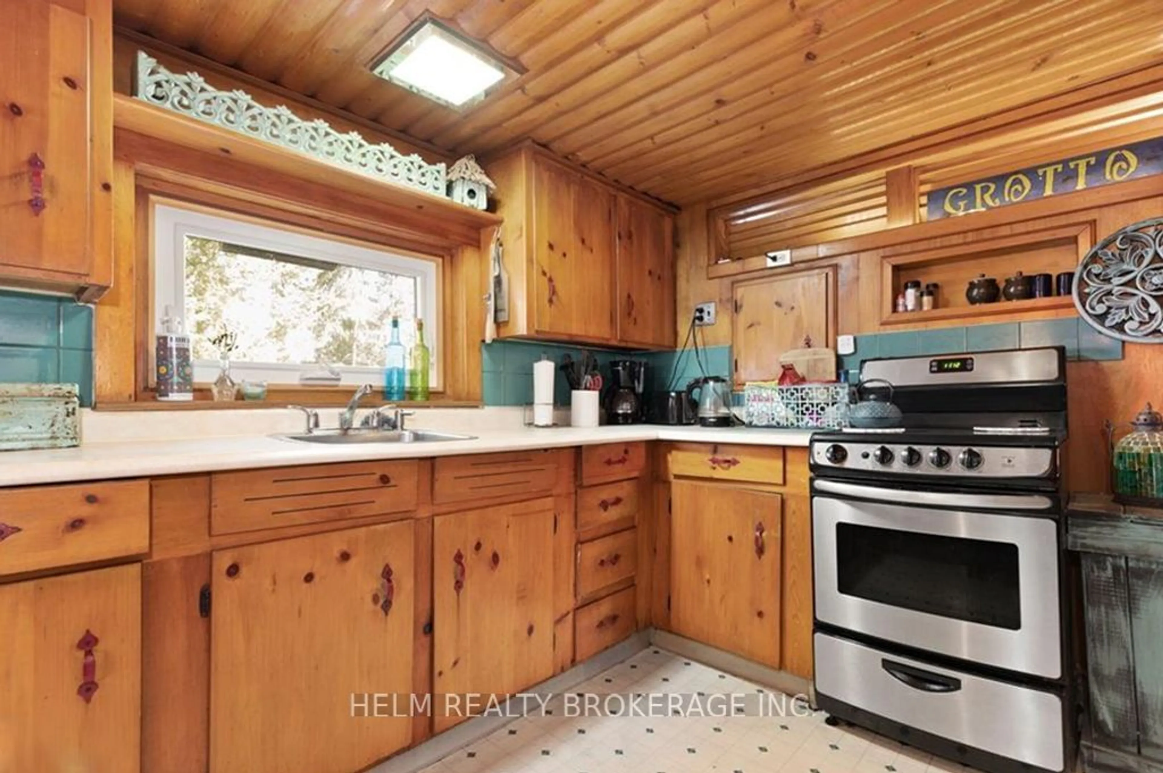 Standard kitchen, unknown for 9001 Highway 17, Calvin Ontario P0H 1V0
