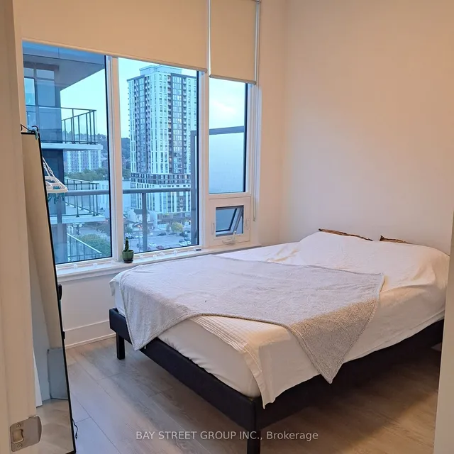 Additional property image - 212 King St Unit 1409