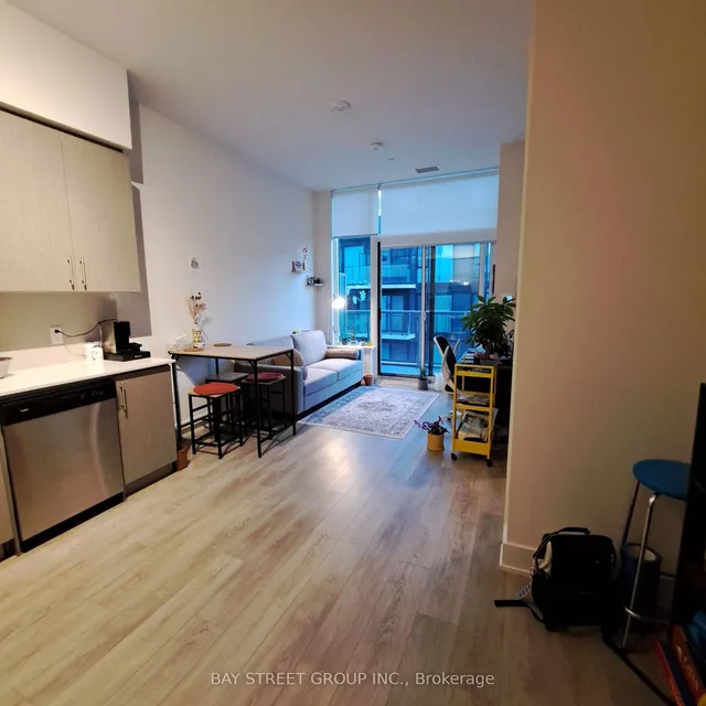 Additional property image - 212 King St Unit 1409