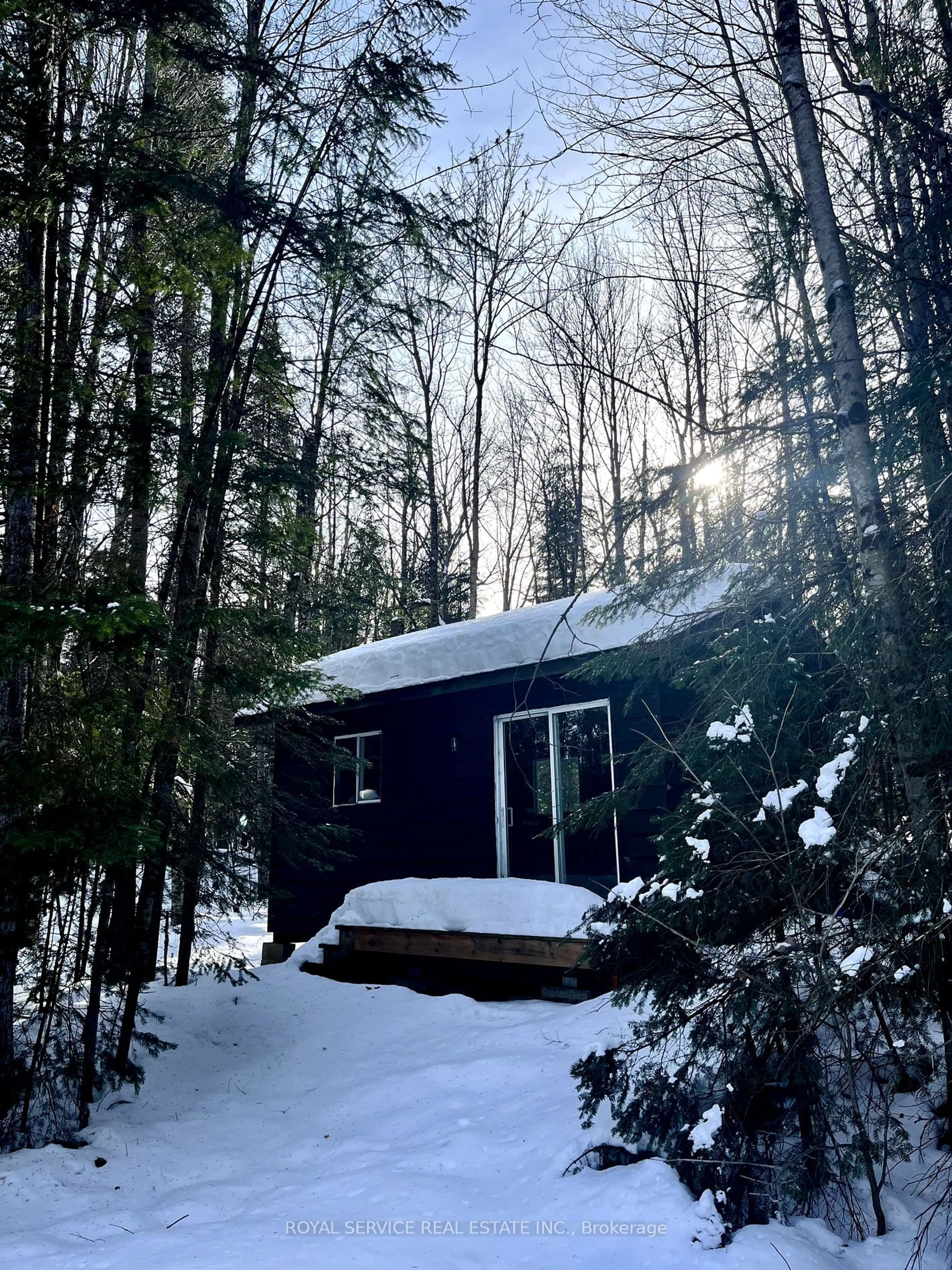 Shed for 2104 Brady Lake Rd, Minden Hills Ontario K0M 2K0