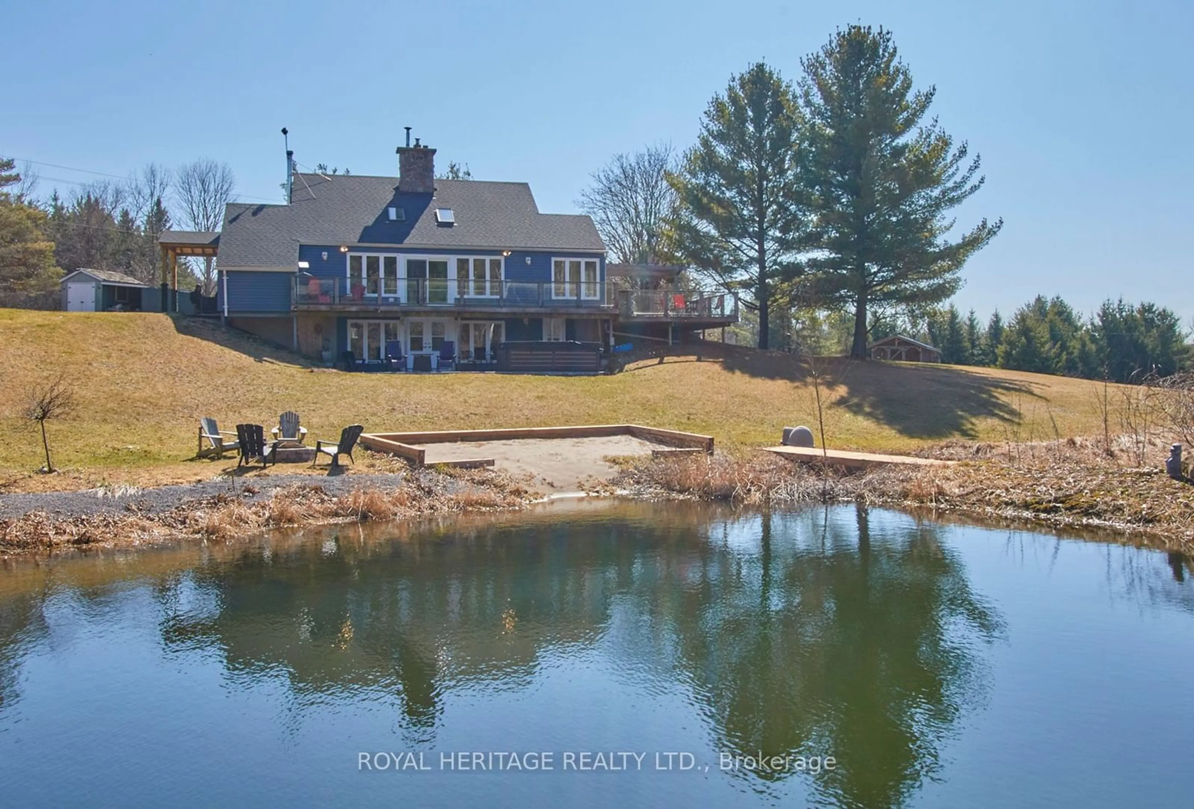 A pic from outside/outdoor area/front of a property/back of a property/a pic from drone, water/lake/river/ocean view for 9976 Community Centre Rd, Alnwick/Haldimand Ontario K0K 1C0