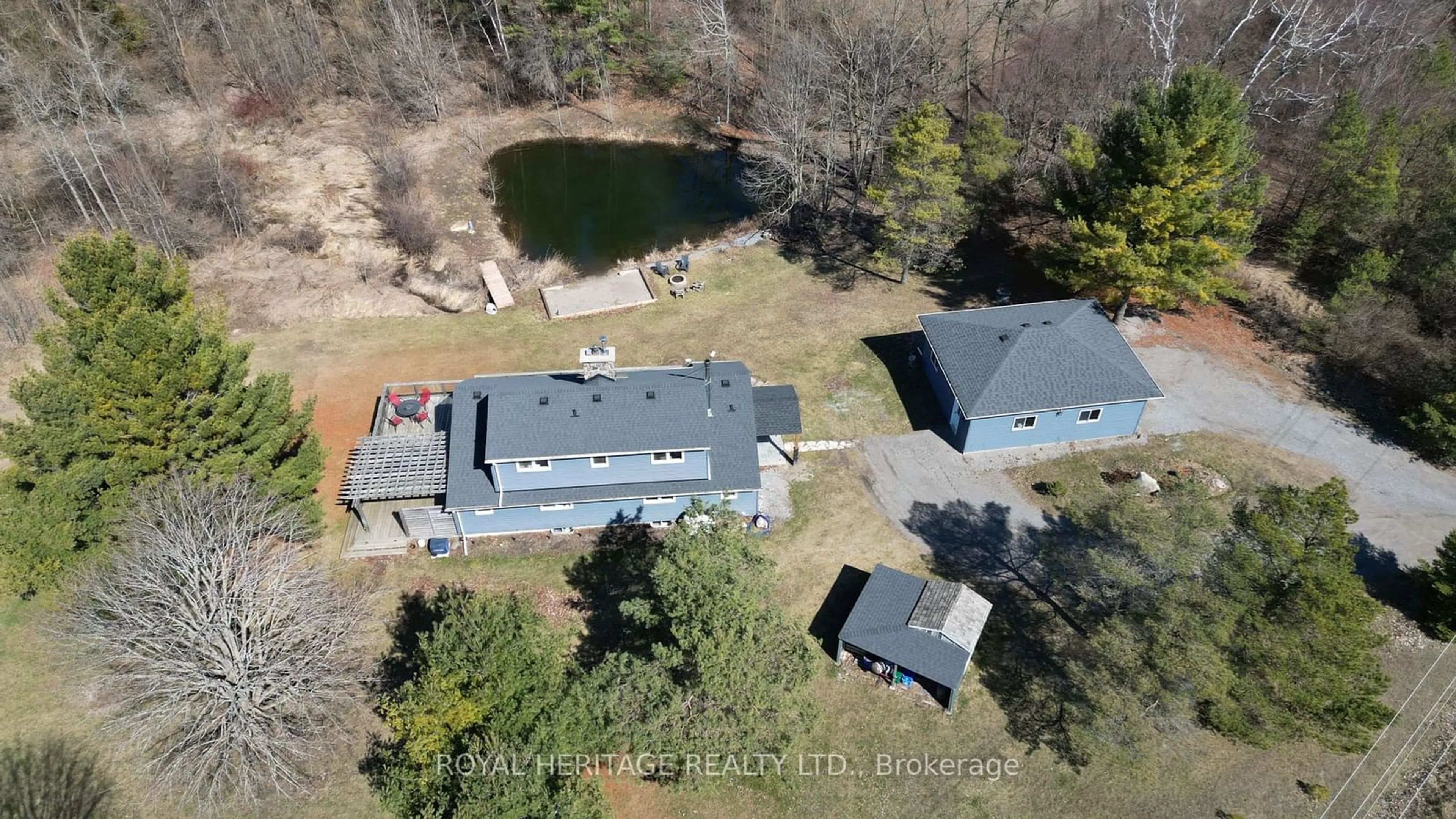 A pic from outside/outdoor area/front of a property/back of a property/a pic from drone, building for 9976 Community Centre Rd, Alnwick/Haldimand Ontario K0K 1C0