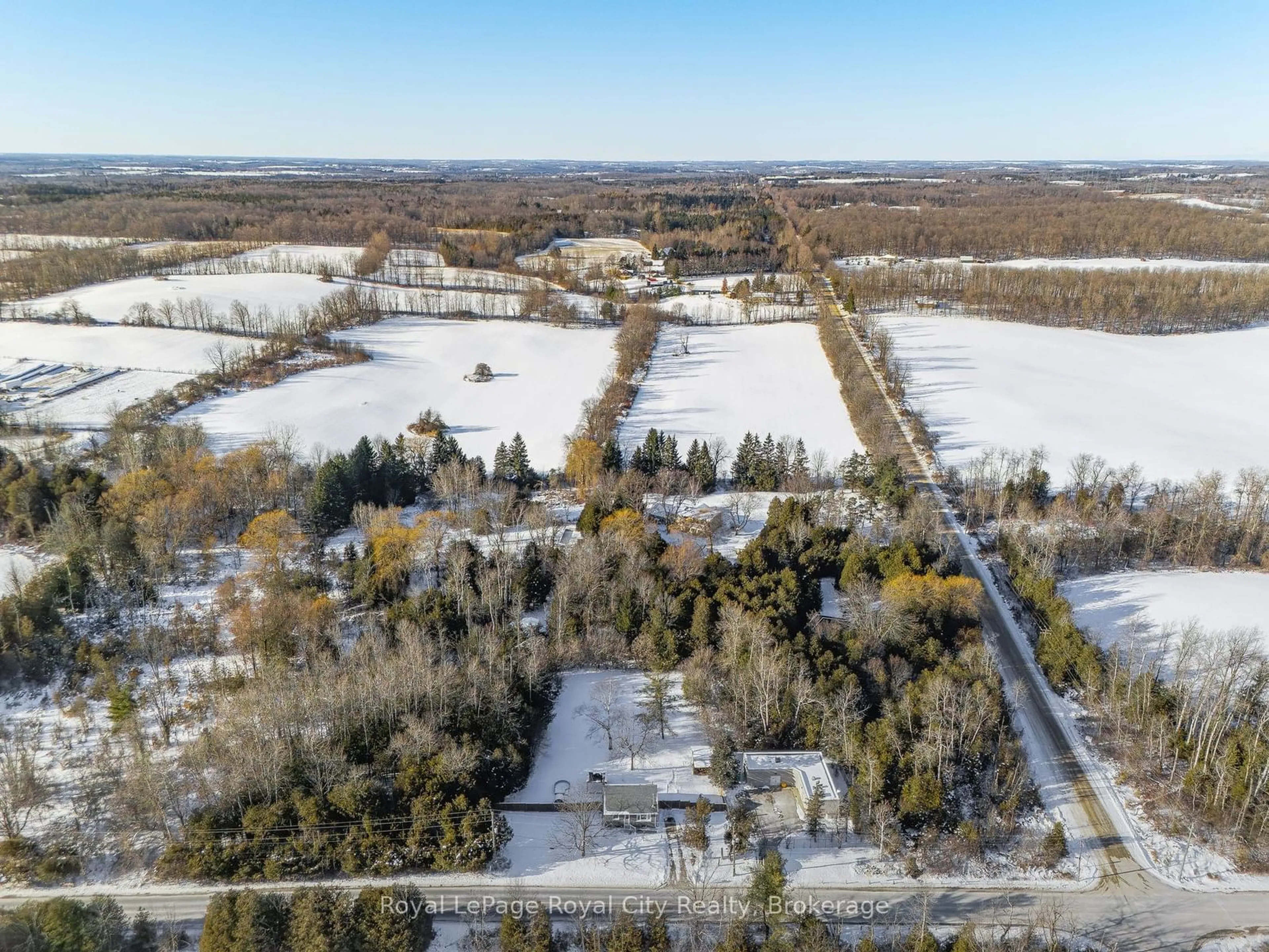 A pic from outside/outdoor area/front of a property/back of a property/a pic from drone, water/lake/river/ocean view for 9092 Halton Erin Town Line, Erin Ontario L7J 2L8