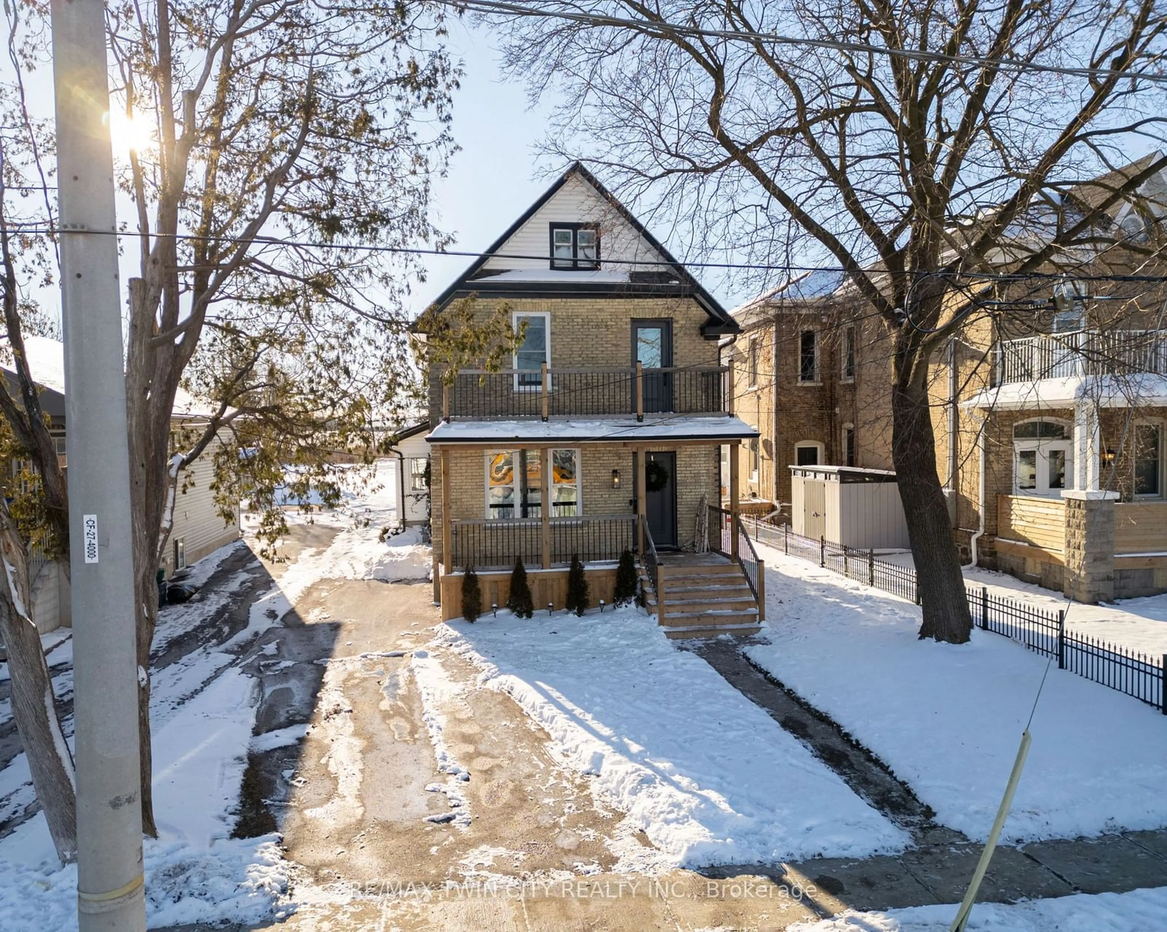 A pic from outside/outdoor area/front of a property/back of a property/a pic from drone, street for 54 Mill St, Wilmot Ontario N3A 2N6