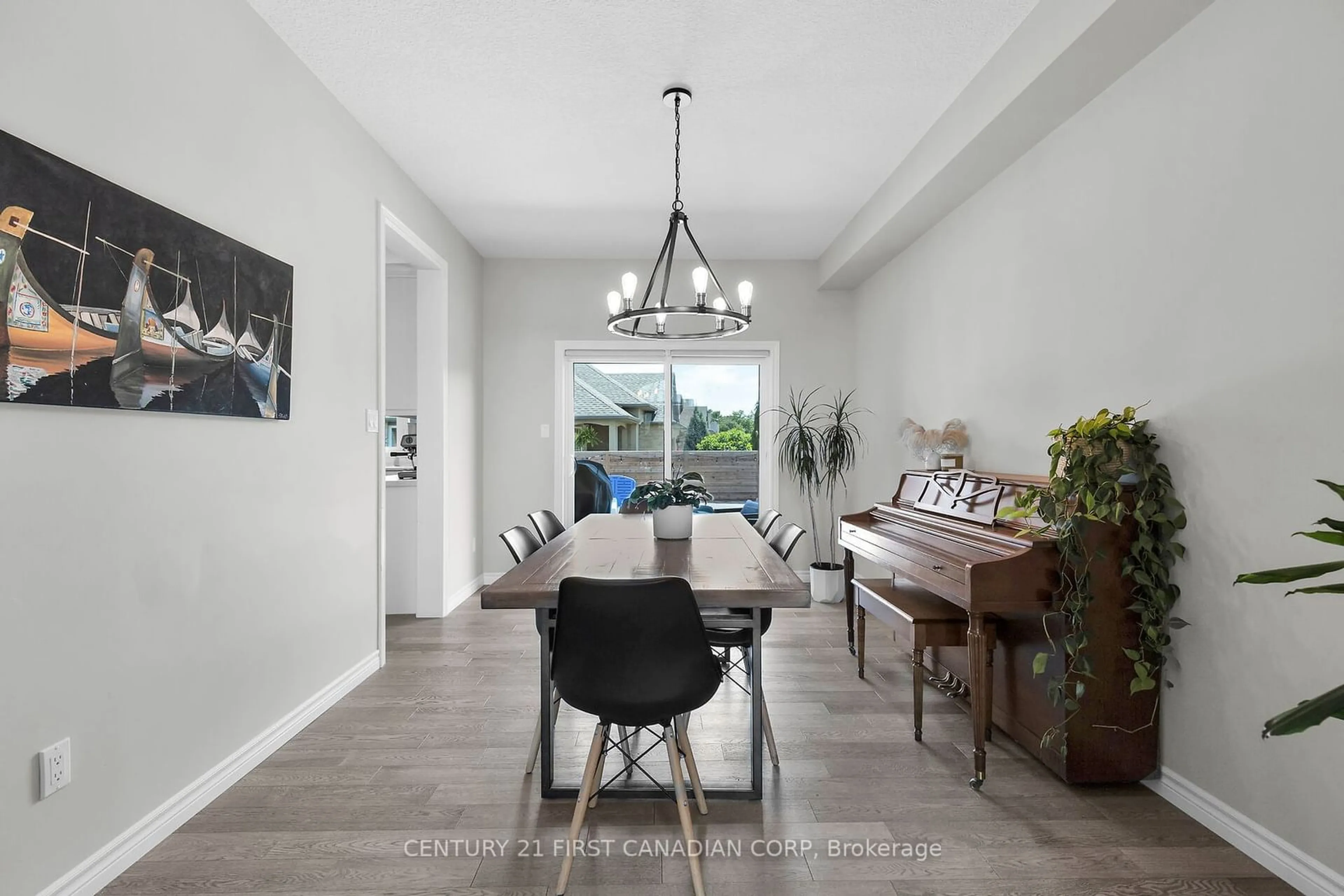 Dining room, unknown for 114 Old Field Lane, Central Elgin Ontario N5L 0A9