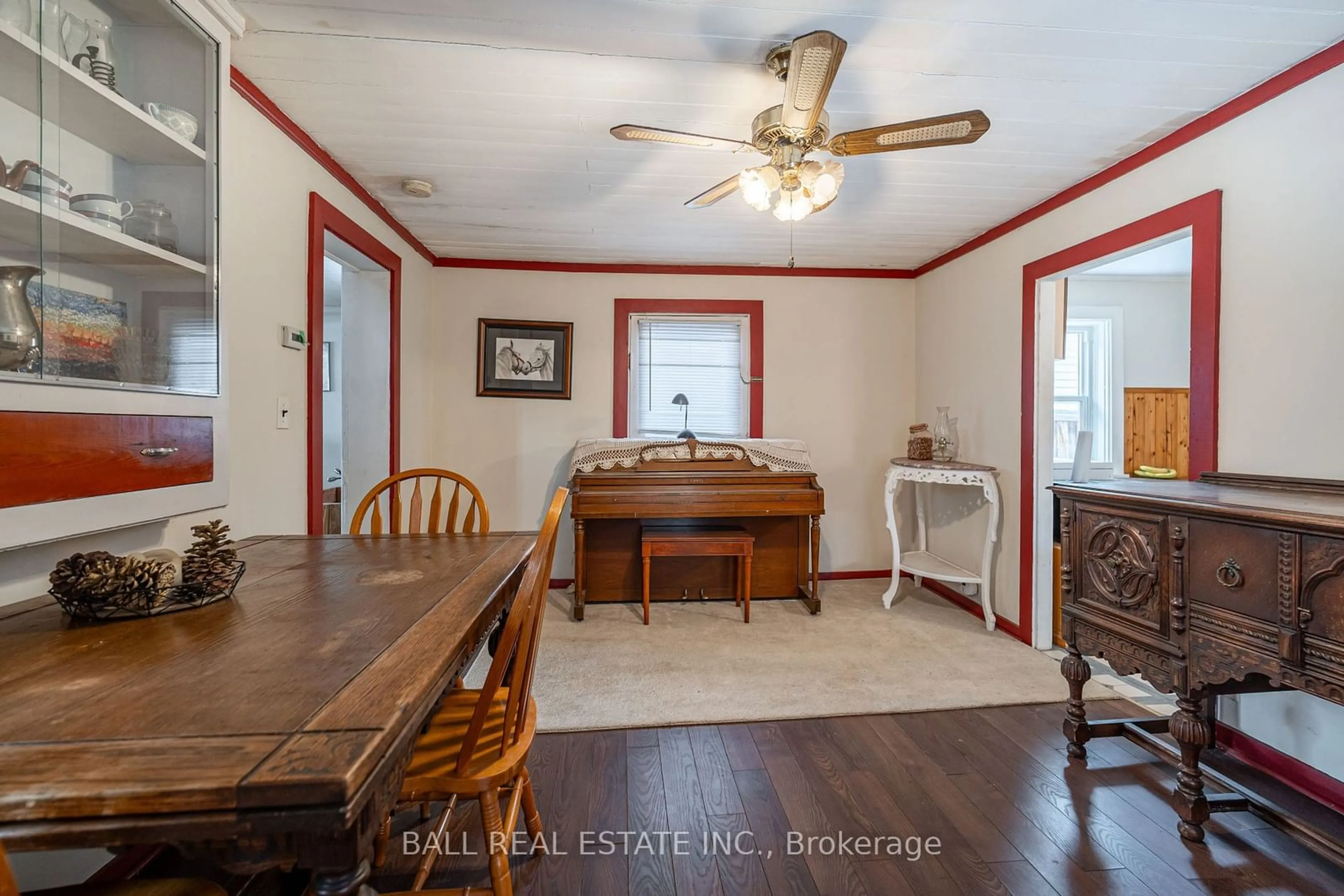 Dining room, unknown for 492 Sherbrooke St, Peterborough Ontario K9J 2P3