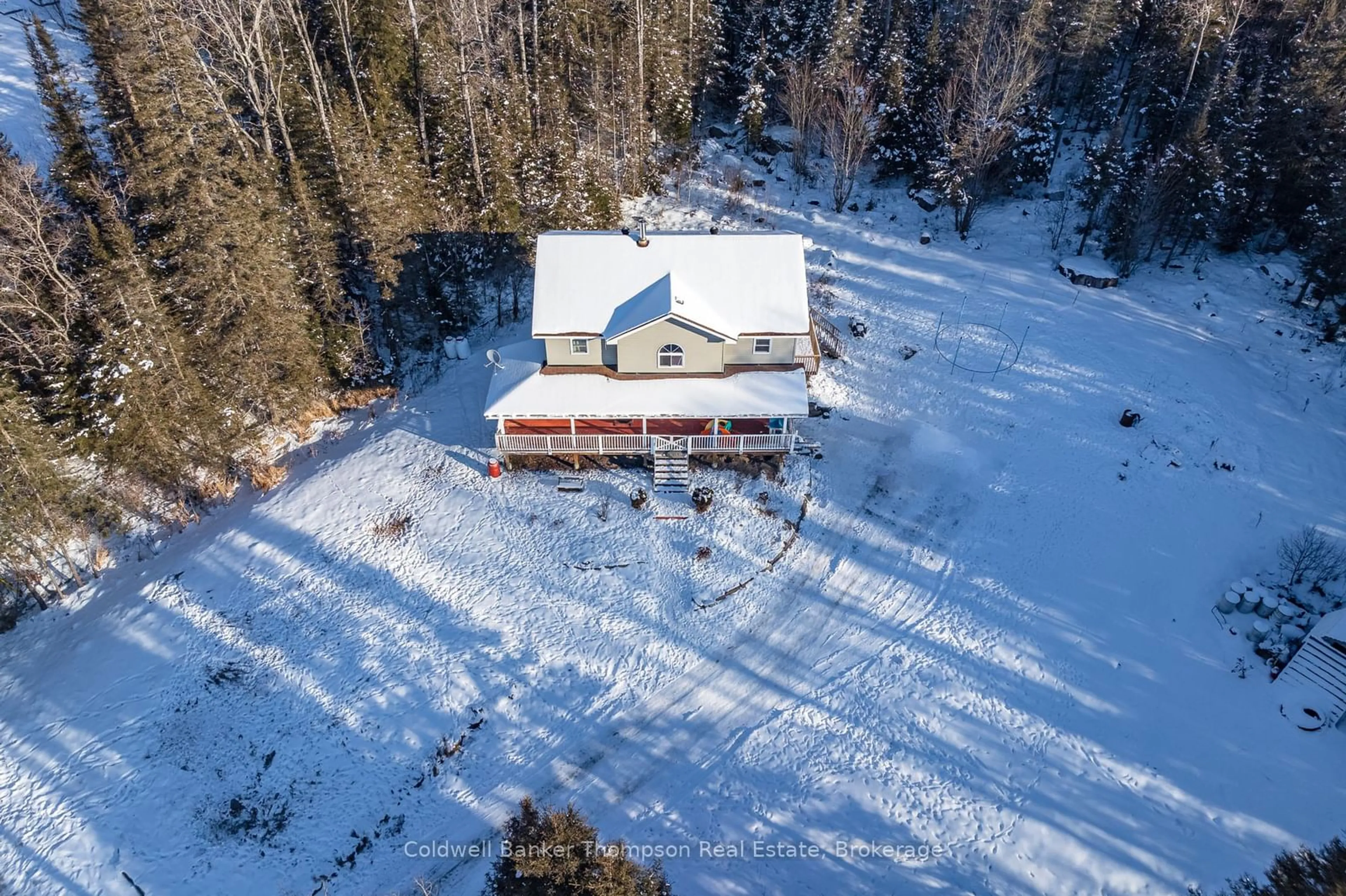 A pic from outside/outdoor area/front of a property/back of a property/a pic from drone, building for 215 O'brien Rd, Strong Ontario P0A 1Z0