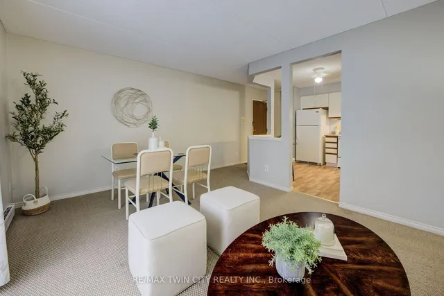 Additional property image - 266 Overlea Dr Unit 404