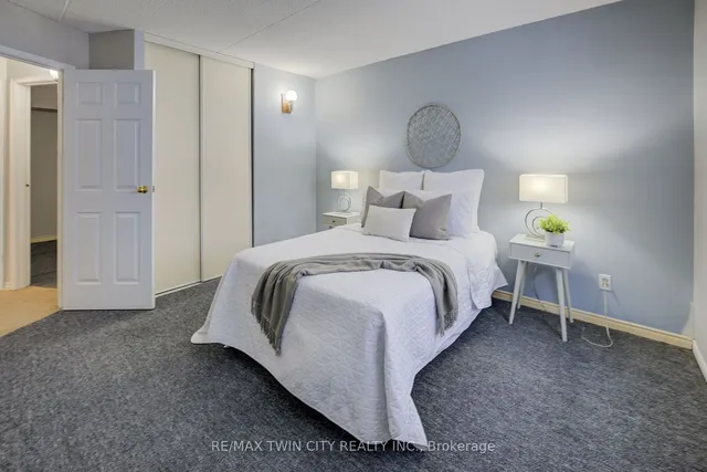 Additional property image - 266 Overlea Dr Unit 404