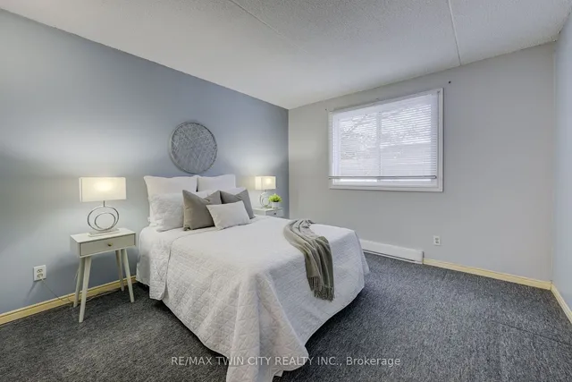 Additional property image - 266 Overlea Dr Unit 404