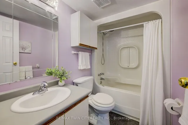 Additional property image - 266 Overlea Dr Unit 404