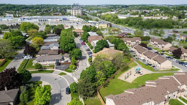 Additional property image - 266 Overlea Dr Unit 404