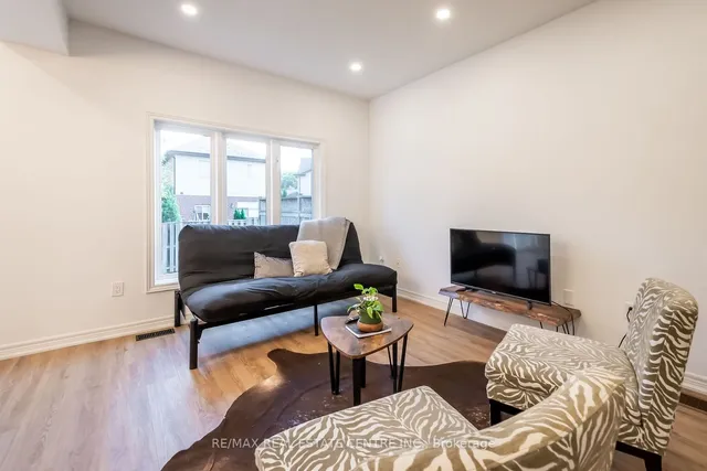 Additional image 36 of 370 Stonehenge Dr Unit 19