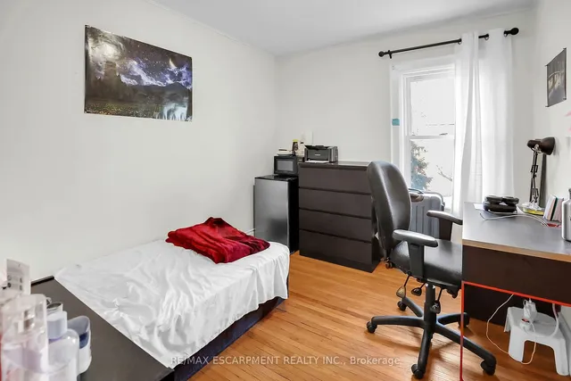 Additional property image - 21 Paisley Ave