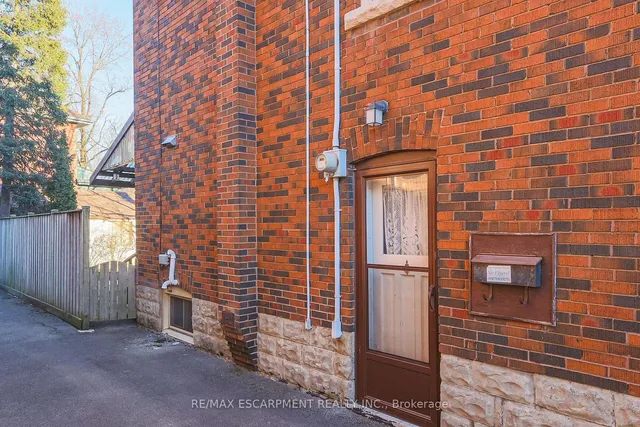 Additional property image - 21 Paisley Ave