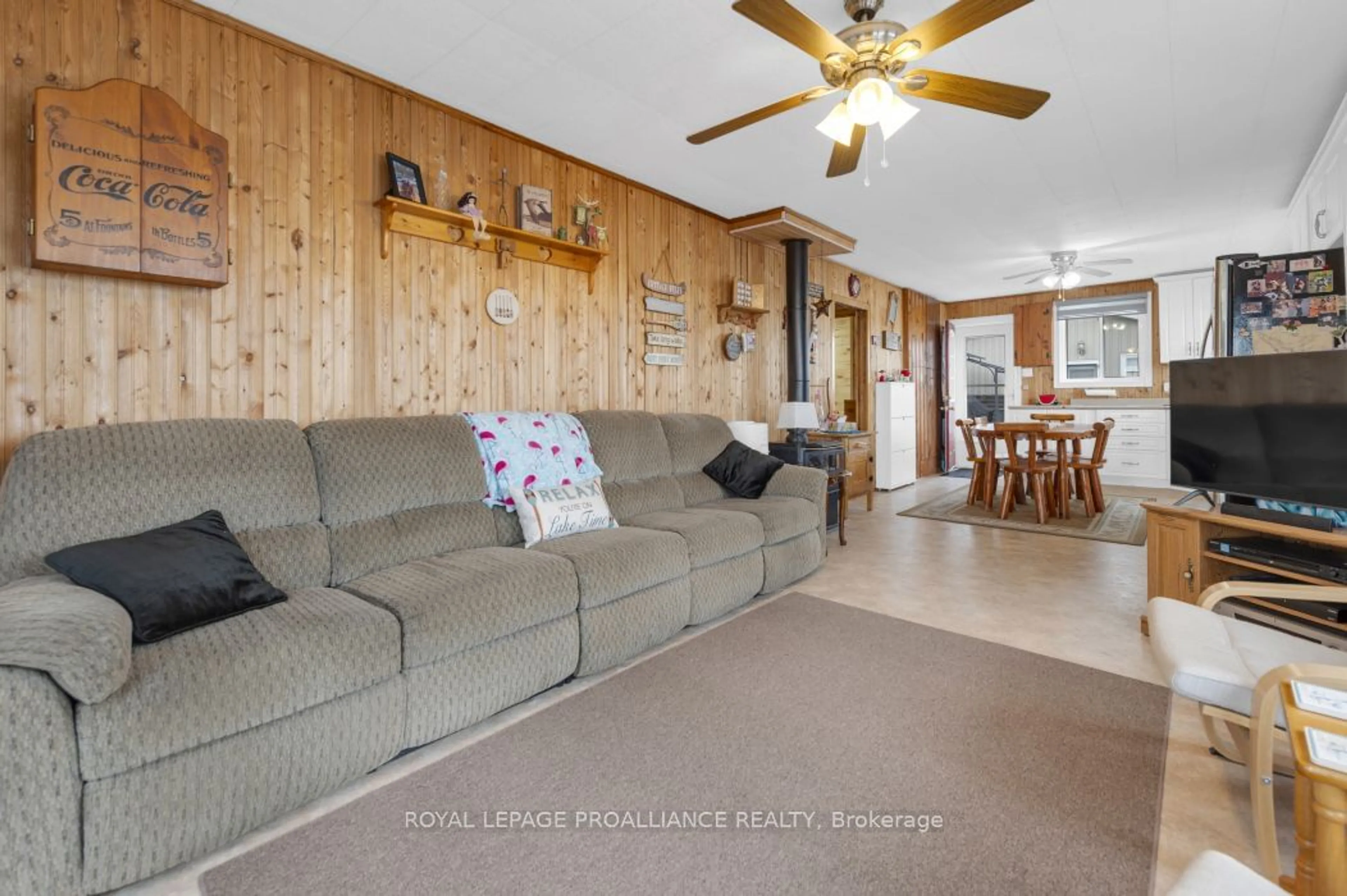 Living room with furniture, unknown for 17189 A Highway 41, Addington Highlands Ontario K0H 1K0