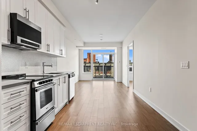 Additional property image - 212 King William St Unit 619