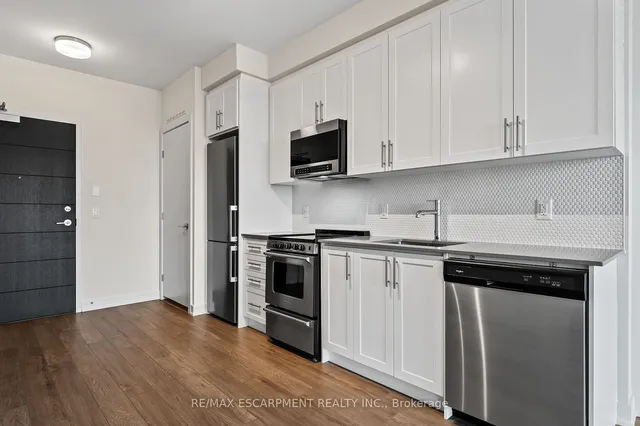 Additional property image - 212 King William St Unit 619