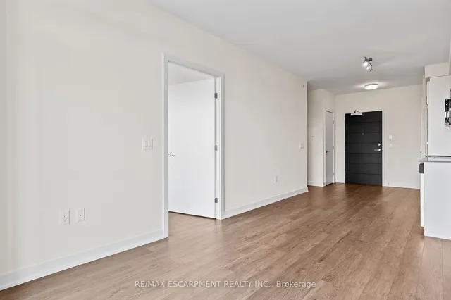 Additional property image - 212 King William St Unit 619