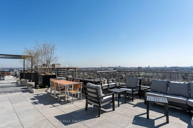 Additional property image - 212 King William St Unit 619