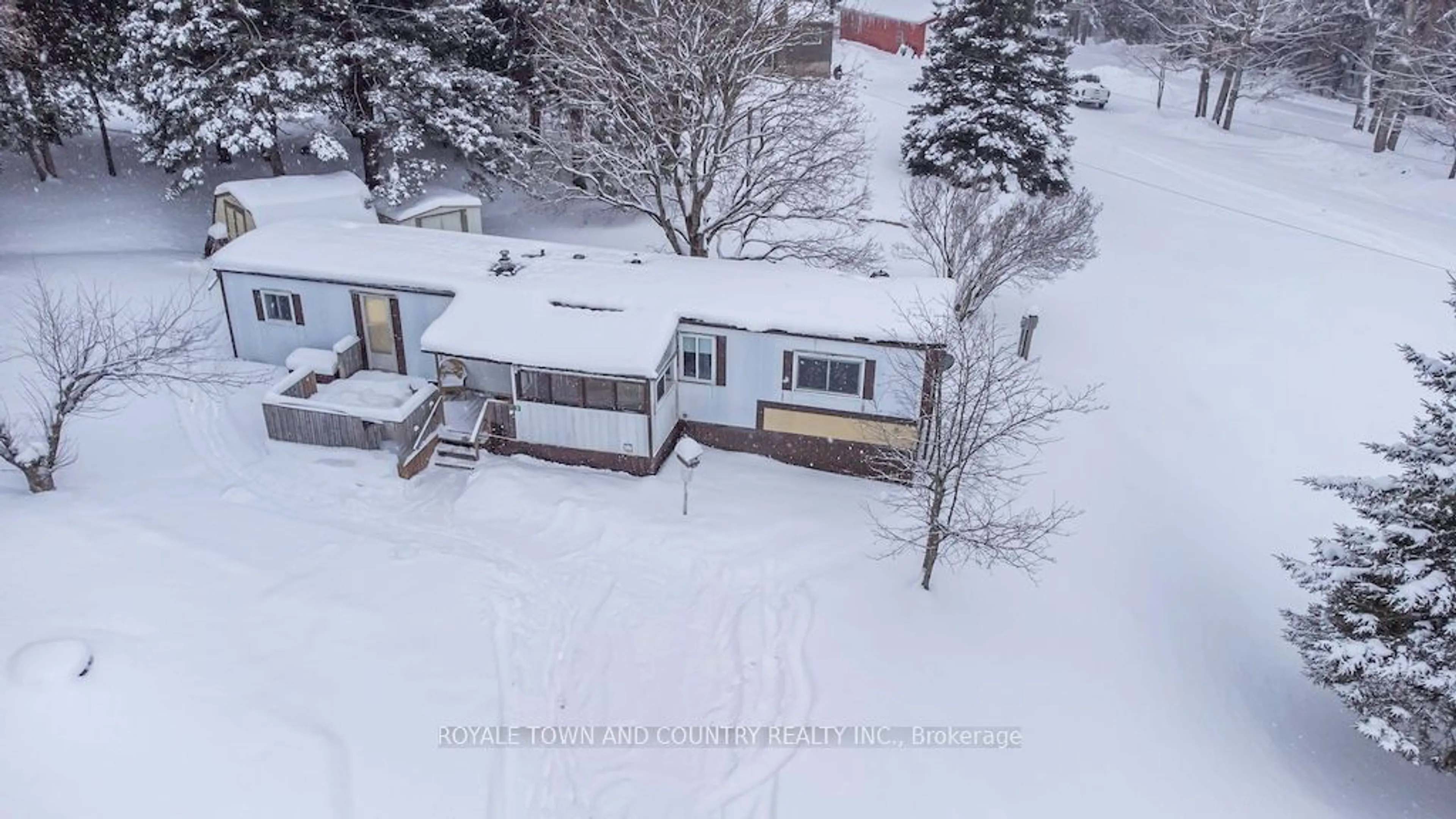 A pic from outside/outdoor area/front of a property/back of a property/a pic from drone, street for 9 Marlene Dr, Kawartha Lakes Ontario L0B 1K0