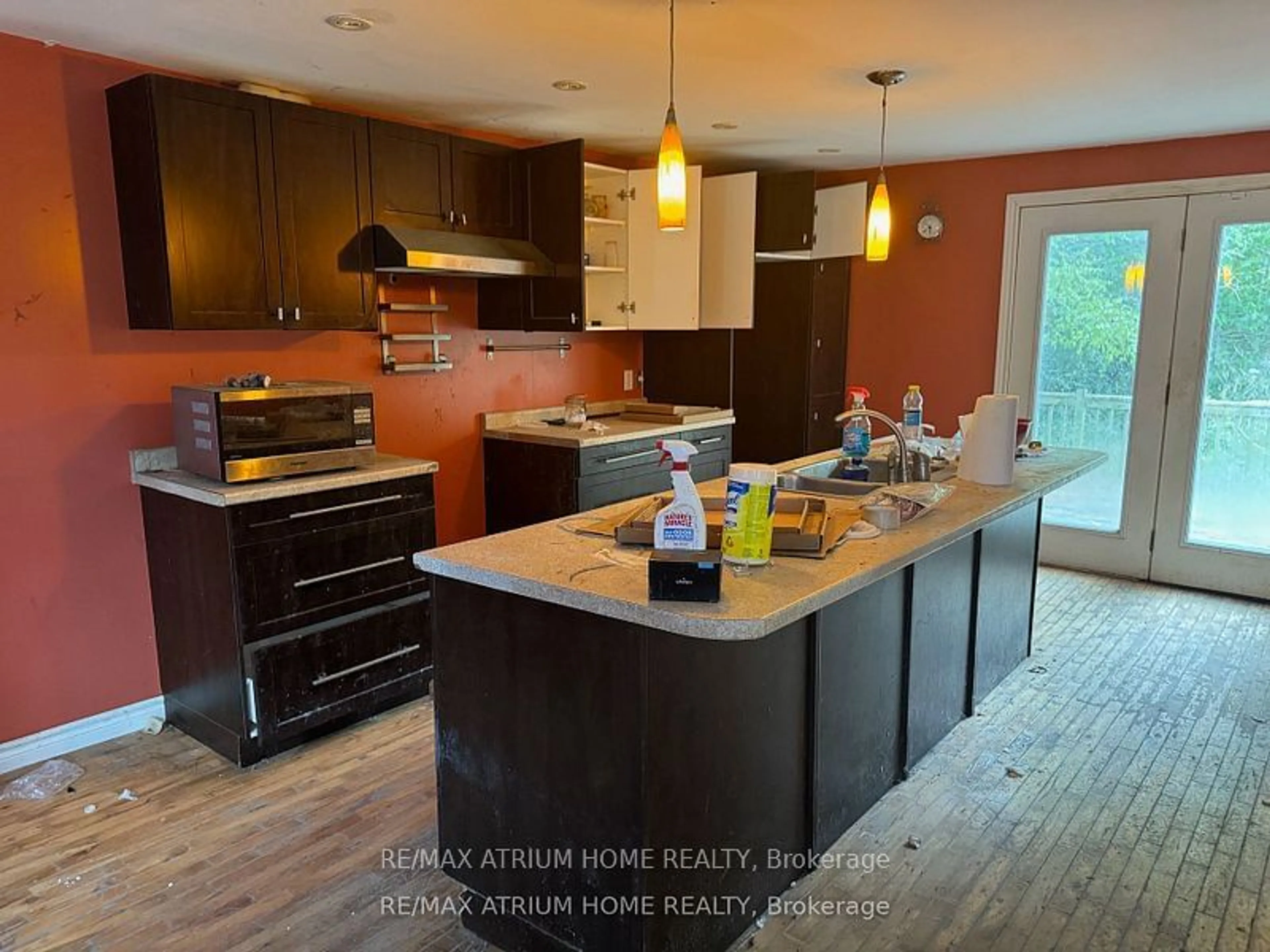 Open concept kitchen, unknown for 4013 Lakeshore Rd, Port Hope Ontario L1A 3V7