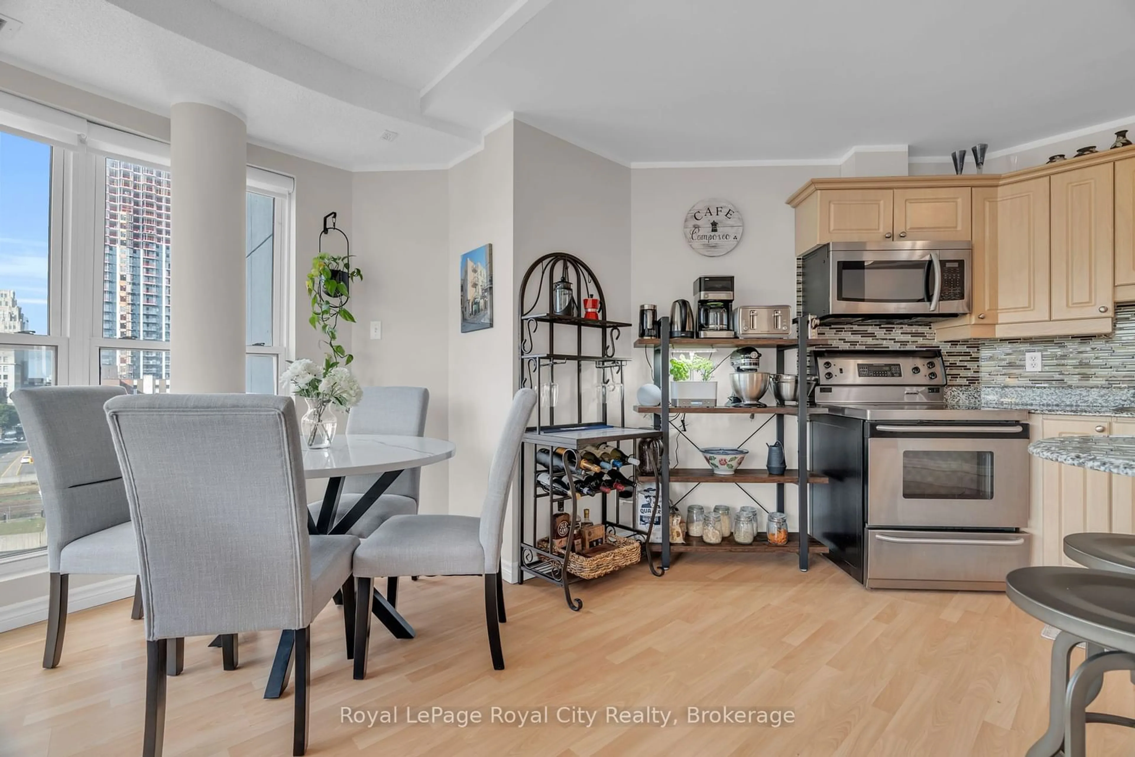 Open concept kitchen, unknown for 135 James St #614, Hamilton Ontario L8P 2Z6