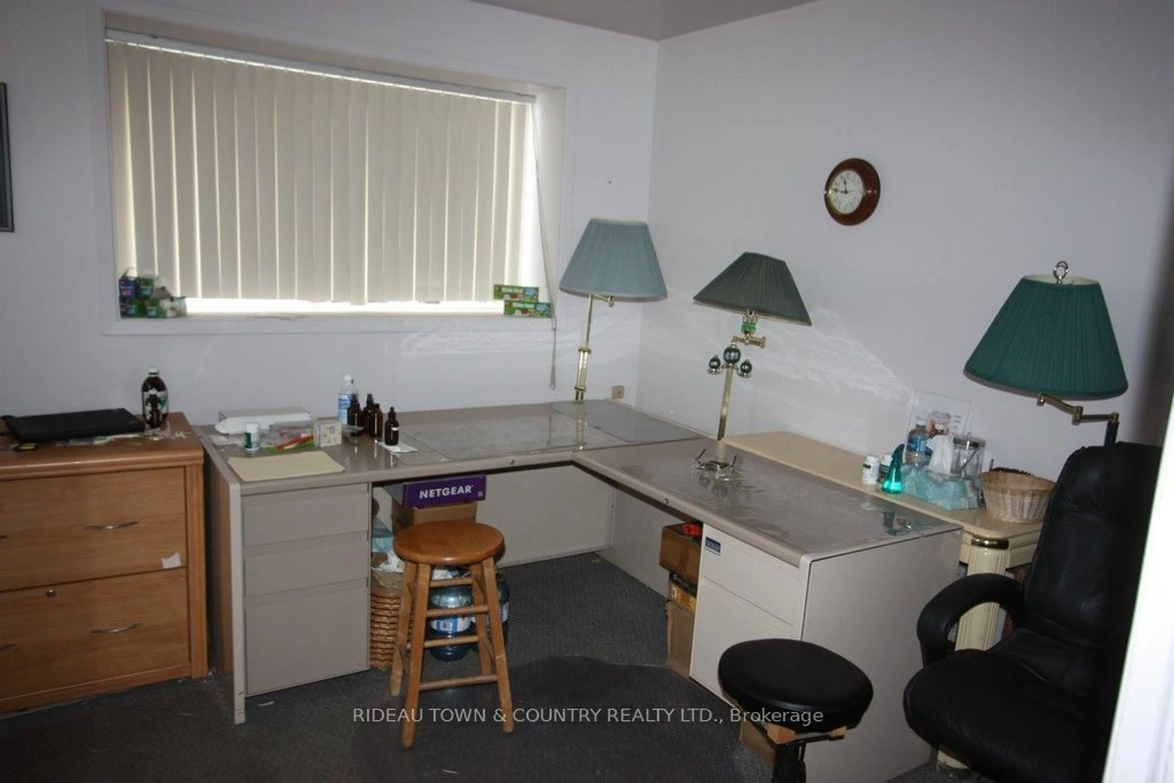 Standard kitchen, unknown for 8 Main St, Rideau Lakes Ontario K0G 1E0