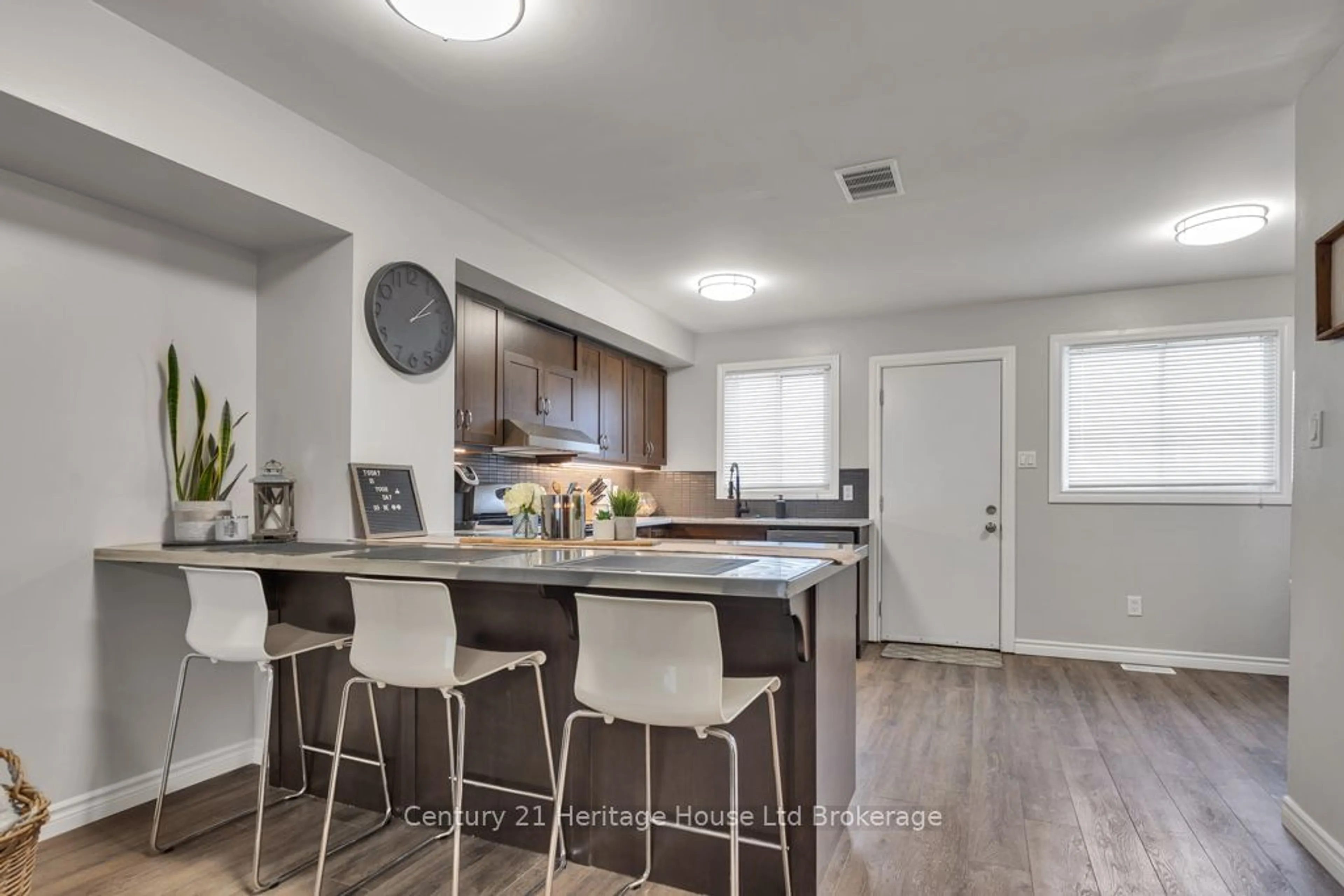 Open concept kitchen, unknown for 394 Springbank Ave #3, Woodstock Ontario N4T 1L1