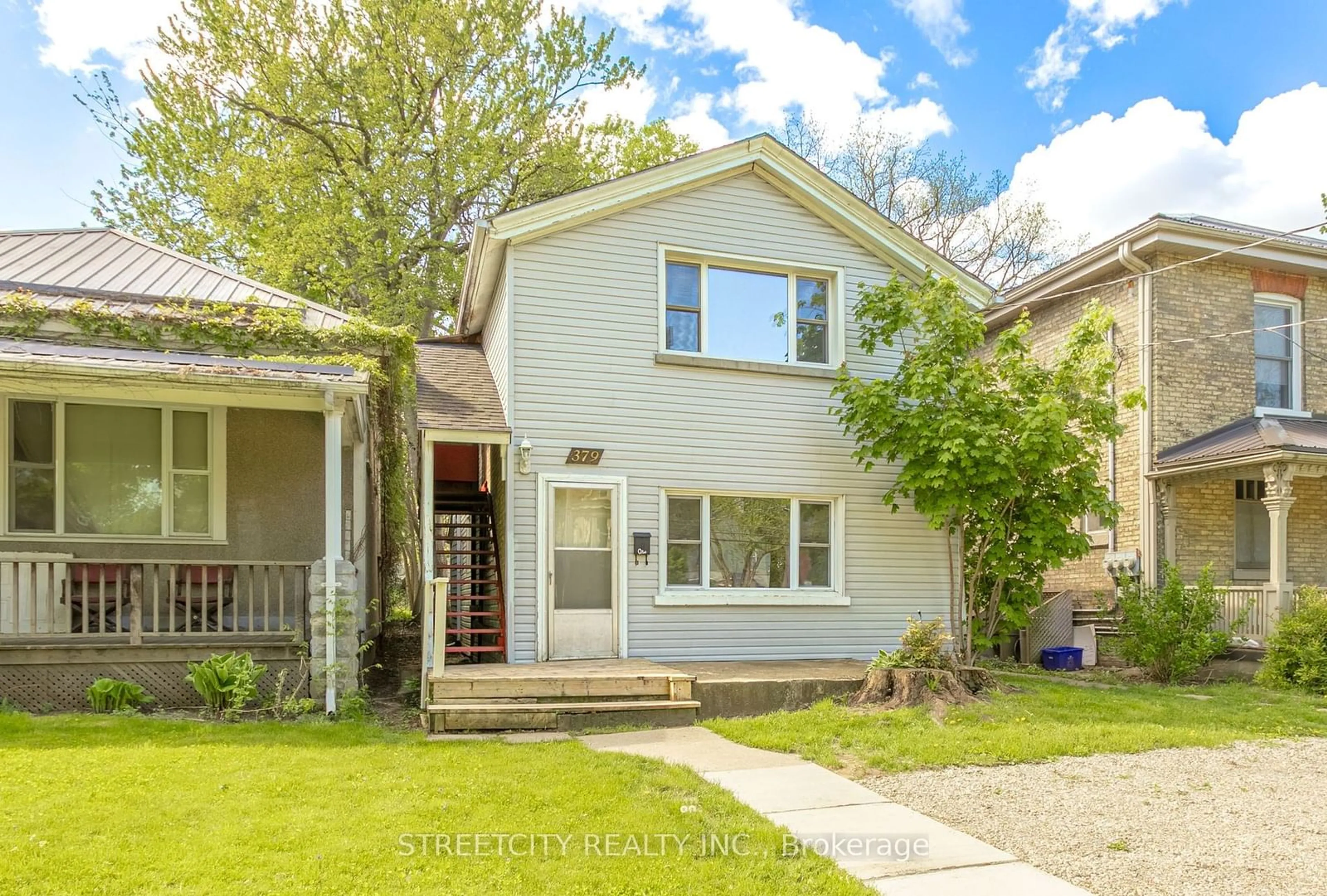 Home with vinyl exterior material, street for 379 Central Ave, London Ontario N6B 2E3