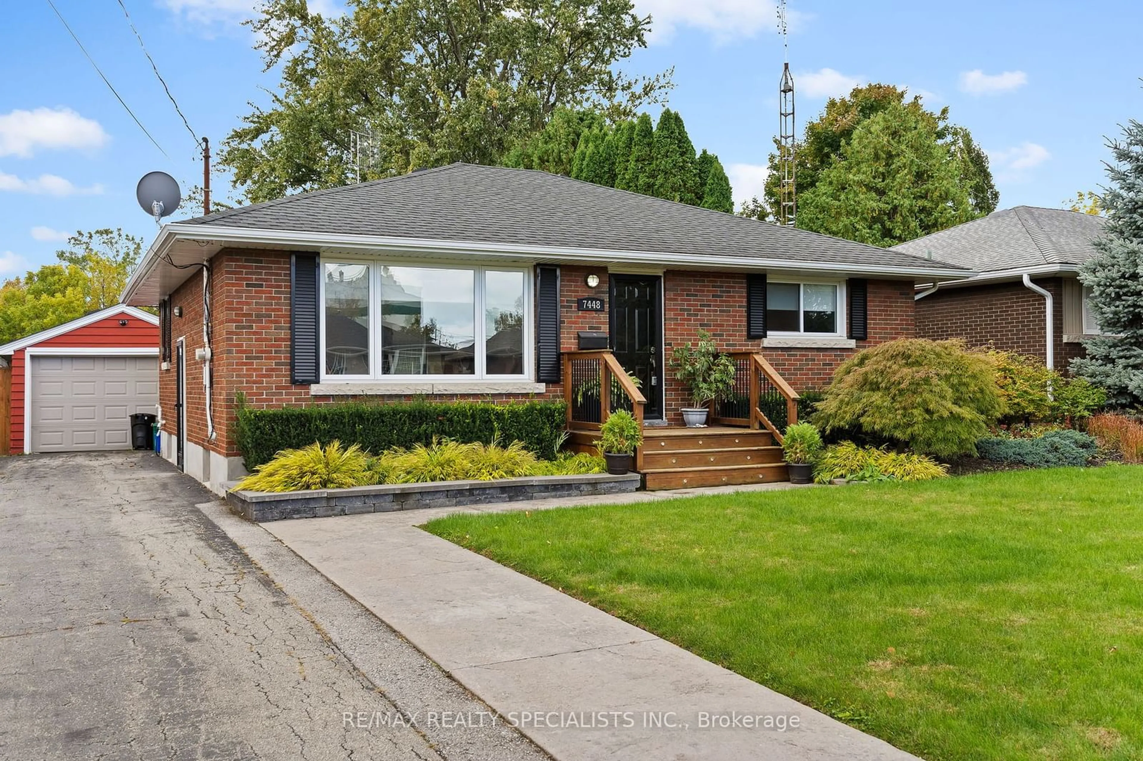 Home with brick exterior material, street for 7448 Wanless St, Niagara Falls Ontario L2H 1C9