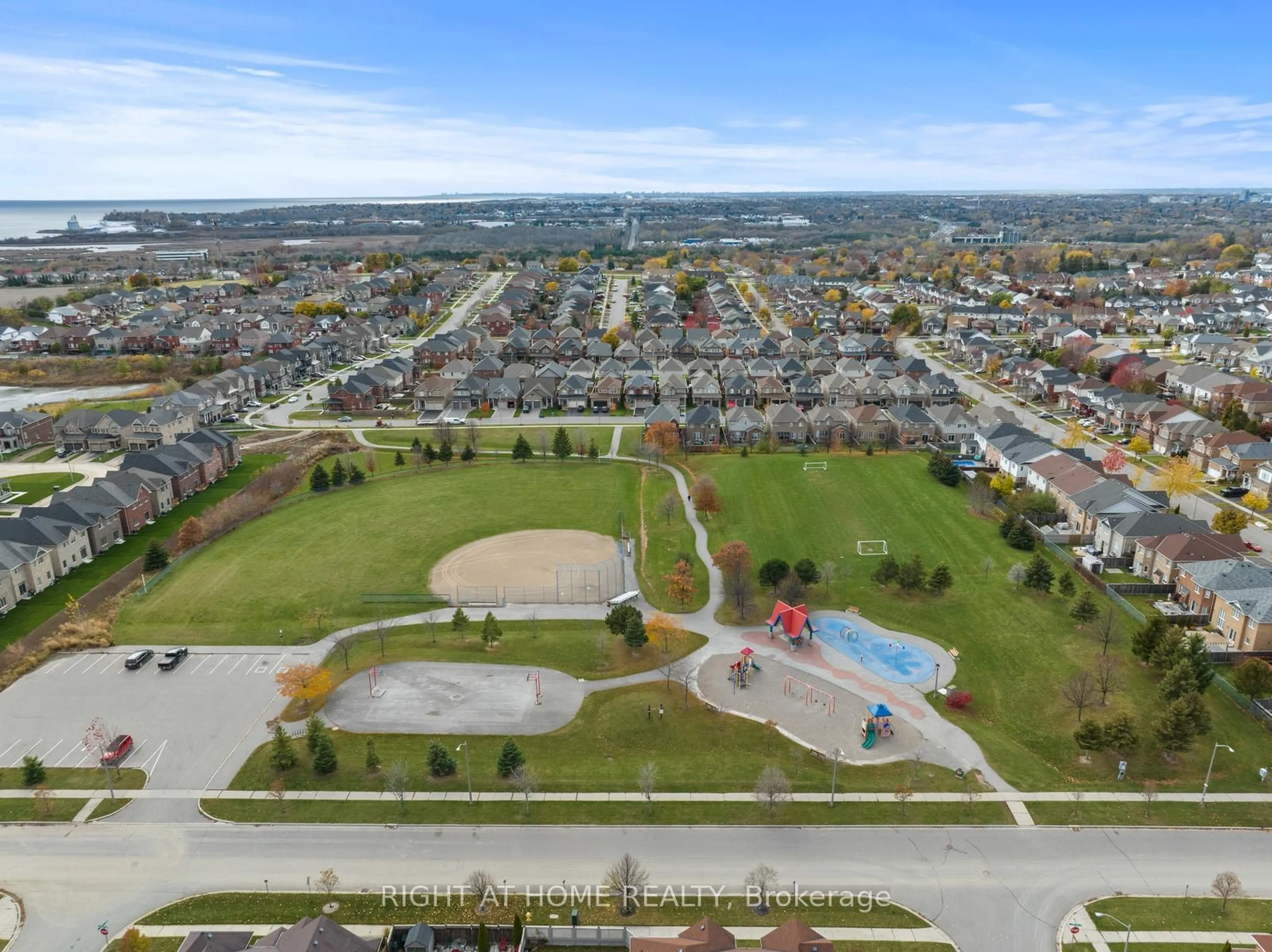 A pic from outside/outdoor area/front of a property/back of a property/a pic from drone, unknown for 11 Kersey Cres, Clarington Ontario L1E 0A5