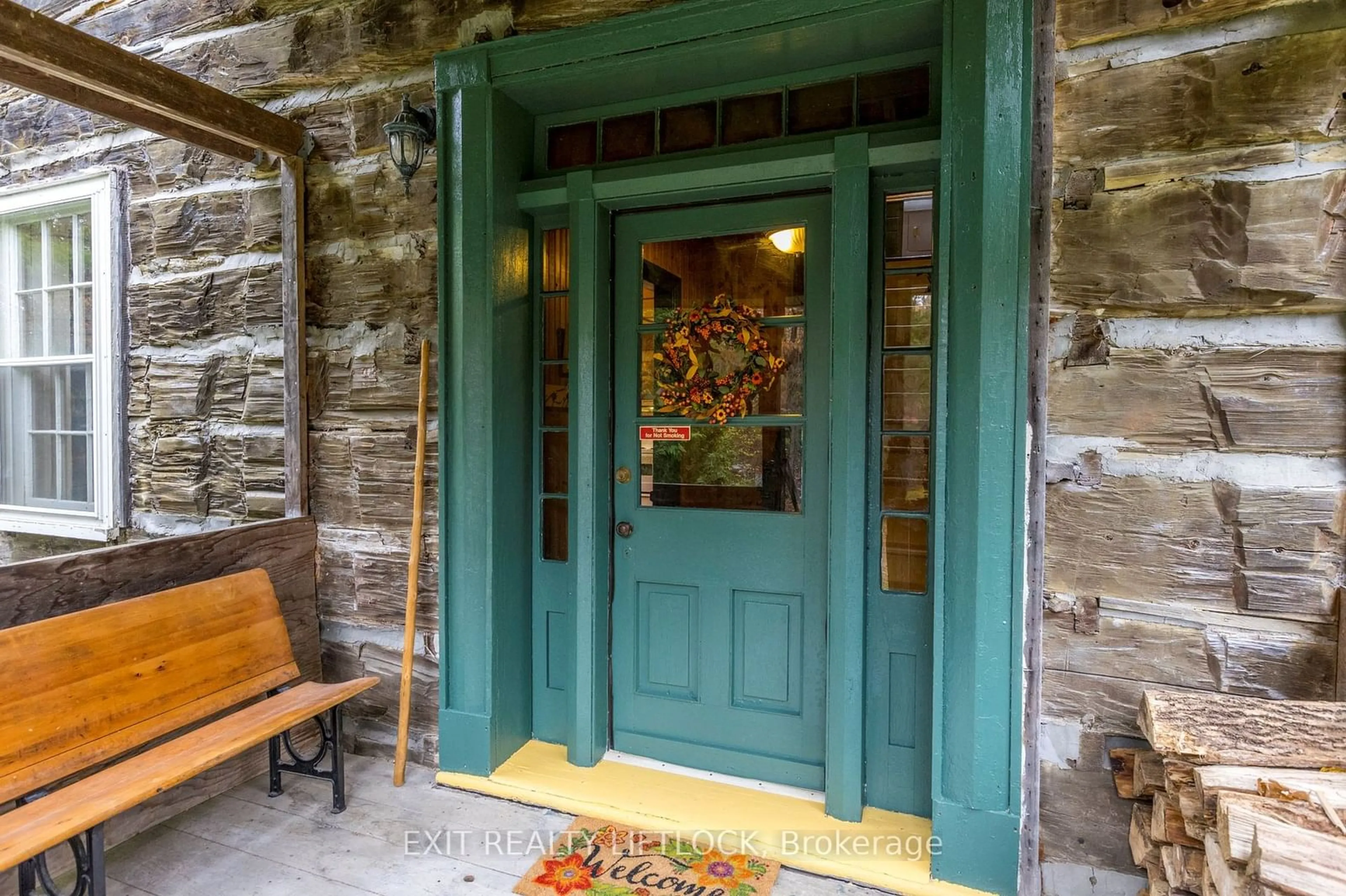 Indoor entryway for 51 Buckhorn Narrows Rd, Galway-Cavendish and Harvey Ontario K0L 1J0