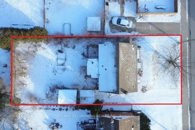 Additional property image - 160 Rosedale Ave