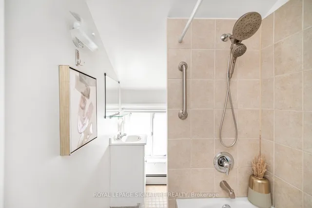 Additional property image - 62 Ray St