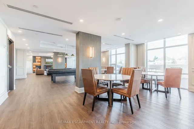 Additional property image - 450 Dundas St Unit 319