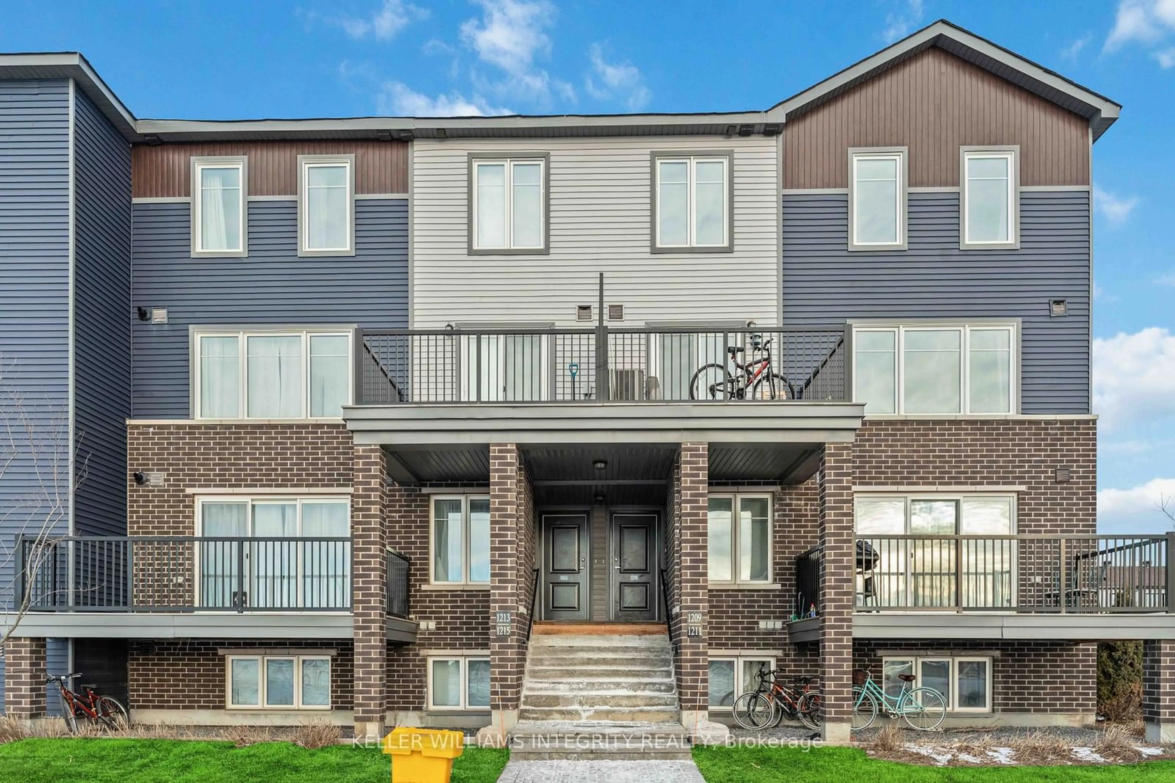 Home with brick exterior material, unknown for 1211 Chapman Mills Dr #3, Barrhaven Ontario K2J 6R5