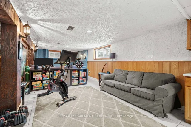 Additional property image - 42 Martin Rd