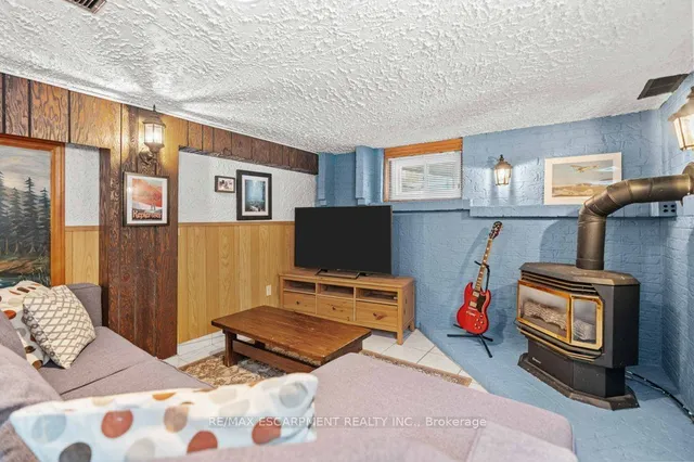 Additional property image - 42 Martin Rd