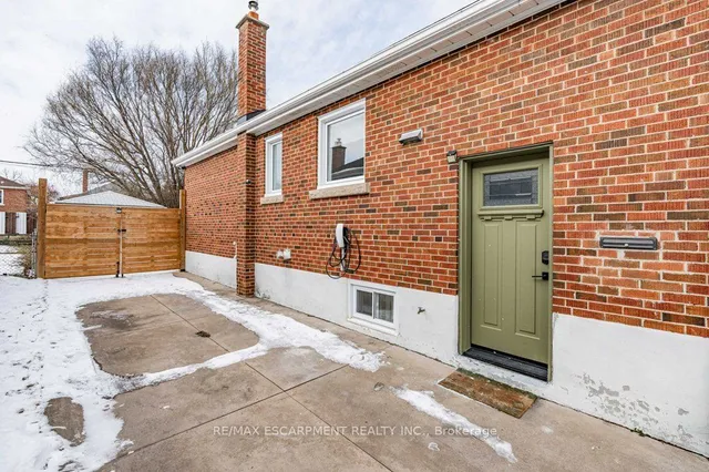 Additional property image - 42 Martin Rd