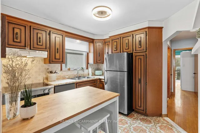 Additional property image - 42 Martin Rd